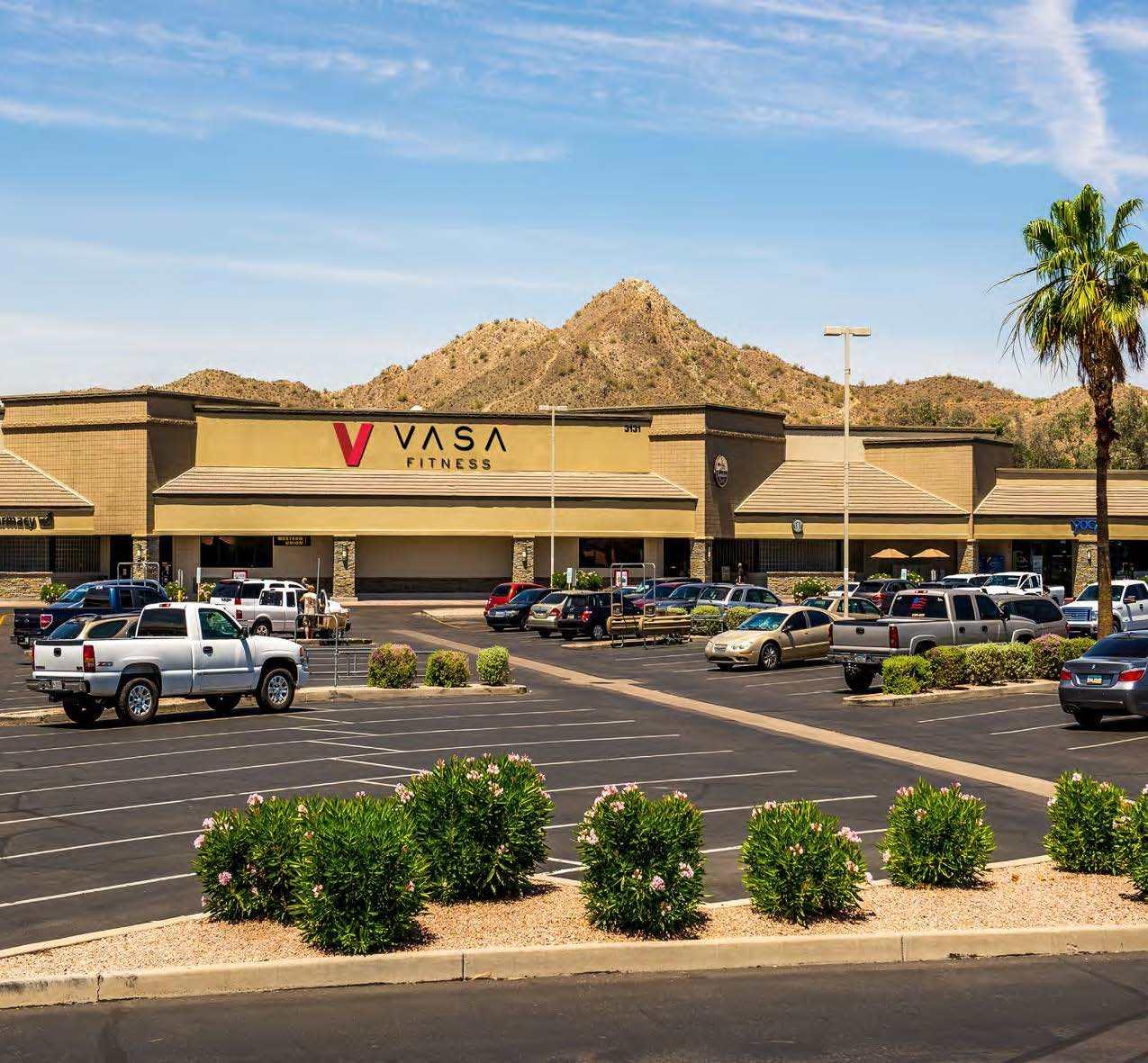 Velocity Retail Group Leases 55,000 SF Big Box in Phoenix 3